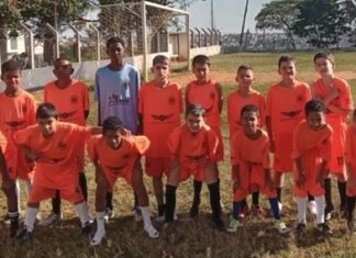 Amistoso na cidade de Oliveira – MG tem participação de Equipe Amparense !